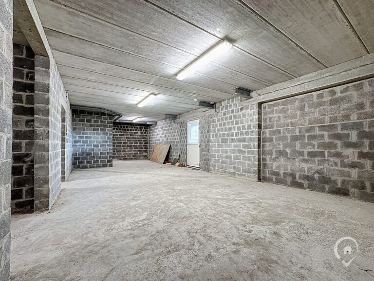 Condrogest - OPTION Villa 7 chambres avec vue à vendre à Hastière