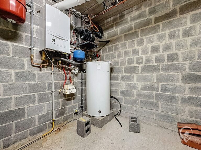 Condrogest - OPTION Villa 7 chambres avec vue à vendre à Hastière