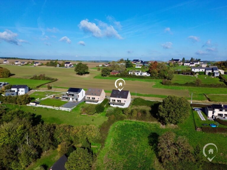 Condrogest - OPTION Villa 7 chambres avec vue à vendre à Hastière