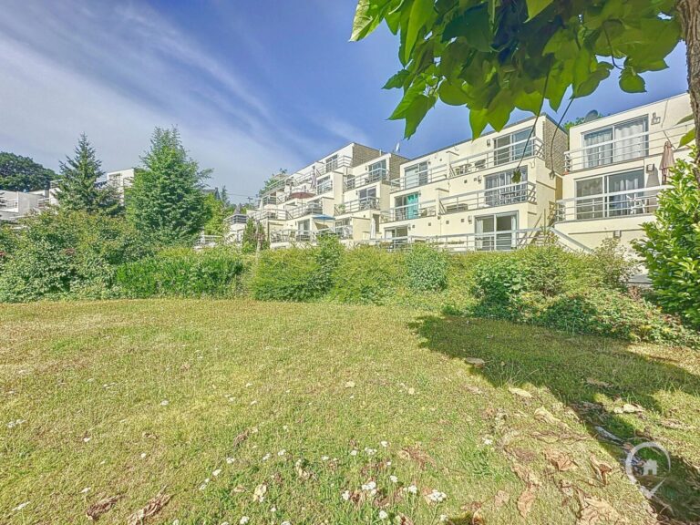 Condrogest - VENDU - Studio de vacances à vendre à Han-sur-Lesse