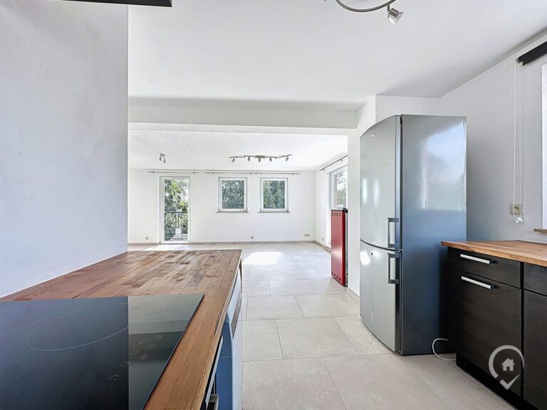 Condrogest - OPTION Maison 3 chambres à louer à  Somme-Leuze