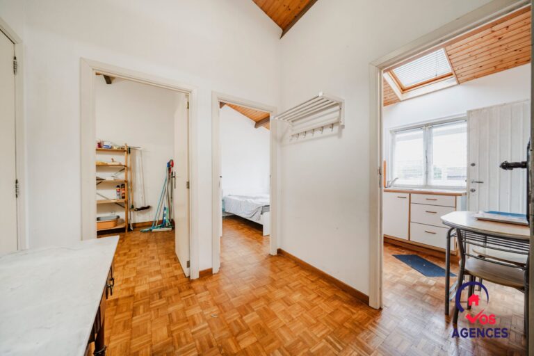 Condrogest - Maison 4 façades sur une parcelle de 5 ares