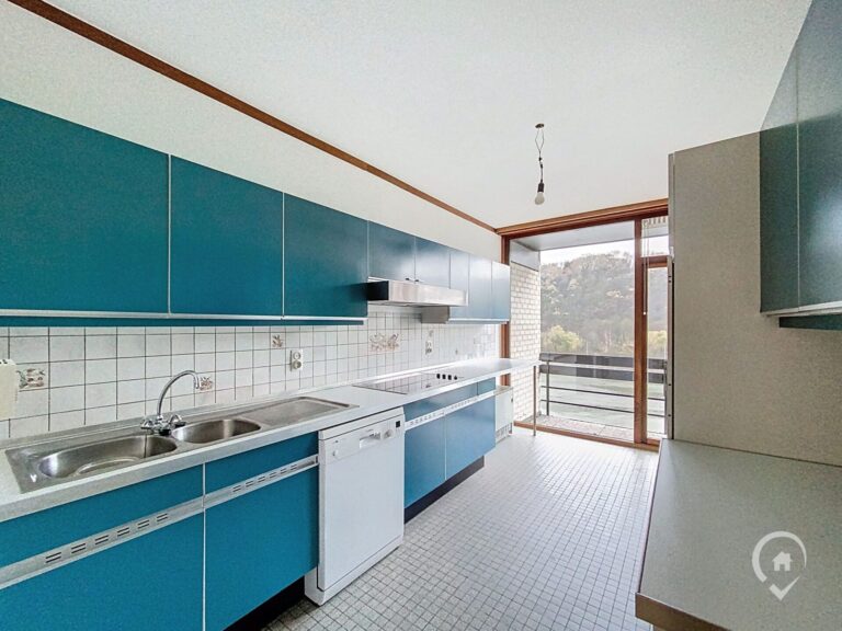 Condrogest - Appartement 2 chambres à louer à Anseremme - vue sur Meuse