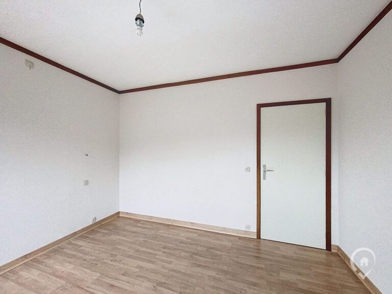 Condrogest - Appartement 2 chambres à louer à Anseremme - vue sur Meuse