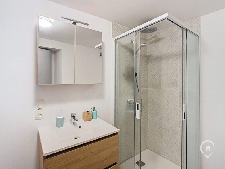 Condrogest - SOUS OPTION !!! Superbe maison mitoyenne 3 chambres fraîchement rénovée !