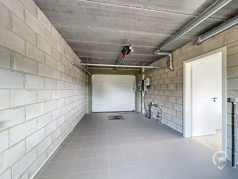 Condrogest - Maison 4 façades à vendre sur une parcelle de 7,33 ares