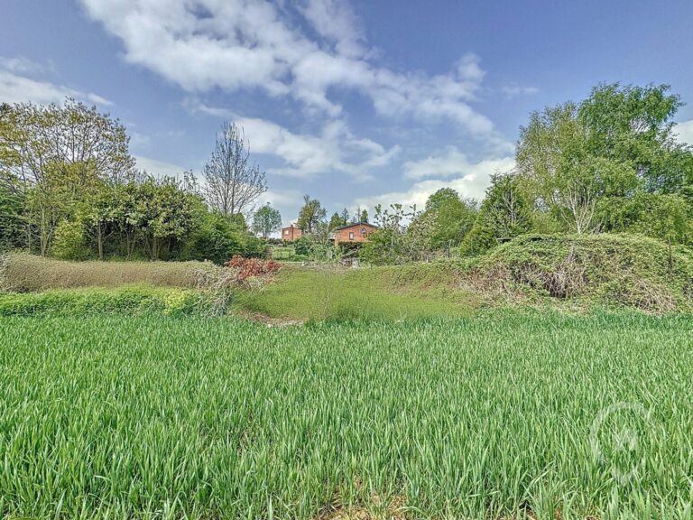 Condrogest - Terrain de 6 ares situé au coeur des campagnes