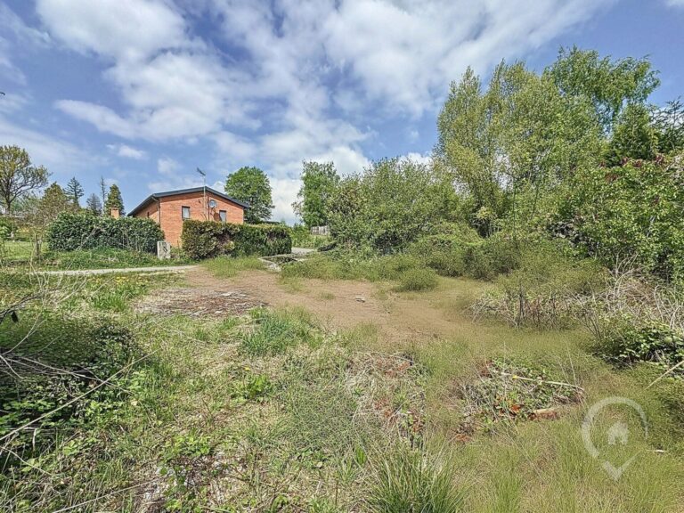 Condrogest - Terrain de 6 ares situé au coeur des campagnes