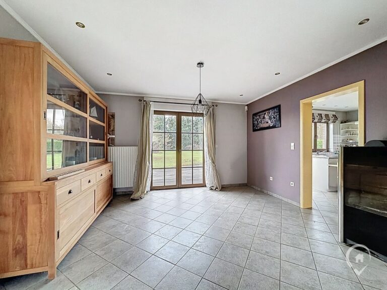 Condrogest - Villa 4 chambres à vendre à Haversin