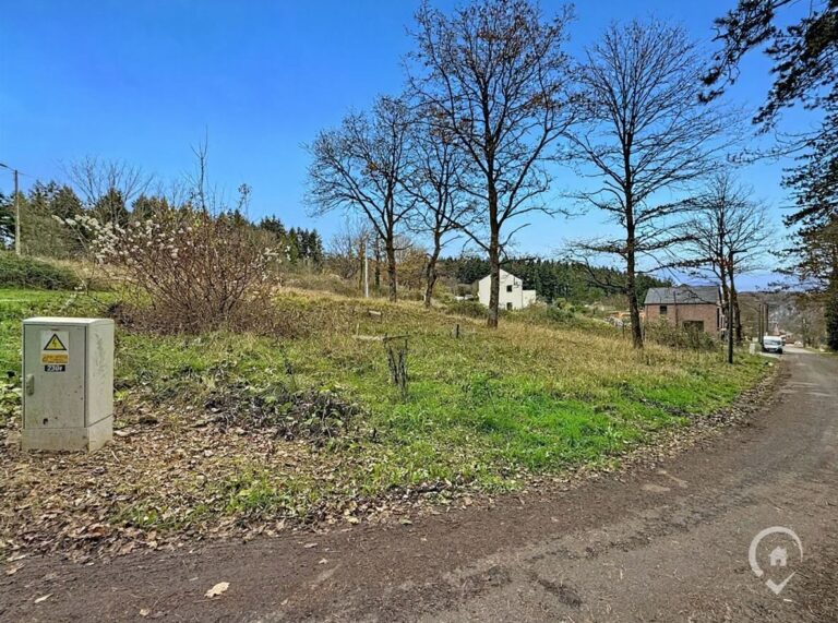 Condrogest - Terrain à bâtir de 10 ares à vendre à Waulsort