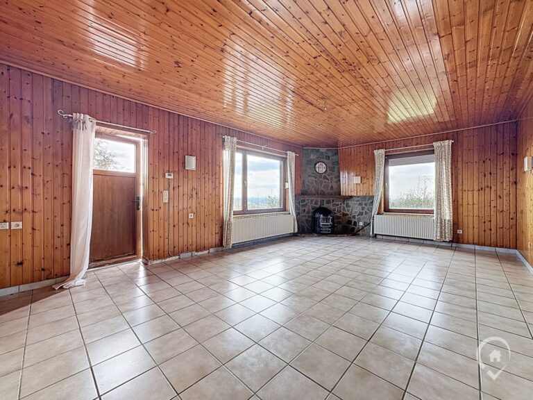 Condrogest - Villa 4 chambres avec vue à vendre à Loyers - Dinant