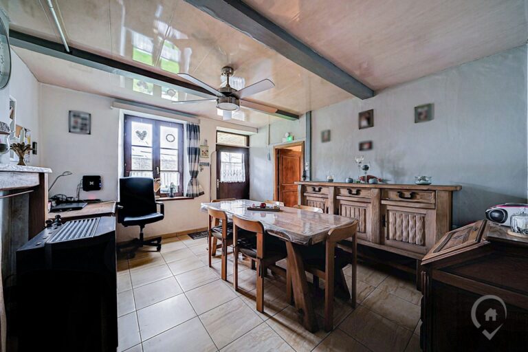 Condrogest - Authentique maison Ardennaise à vendre à Bourseigne