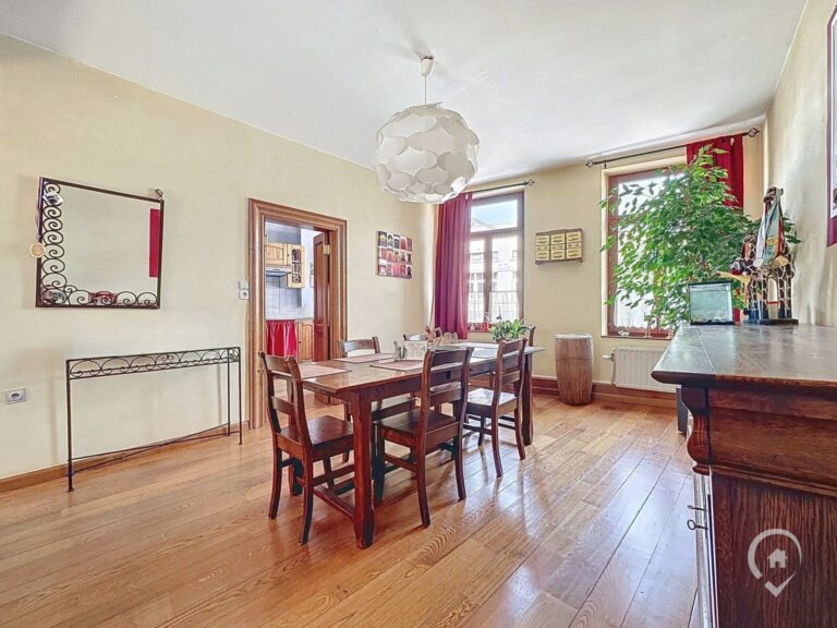 Condrogest - VENDU !!! Maison 4 façades 5 chambres à vendre à Marche-en-Famenne