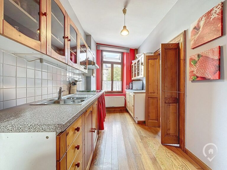 Condrogest - VENDU !!! Maison 4 façades 5 chambres à vendre à Marche-en-Famenne