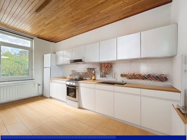 Condrogest - SOUS OPTION !!! Maison 2 chambres + terrain à bâtir à vendre à Ciney