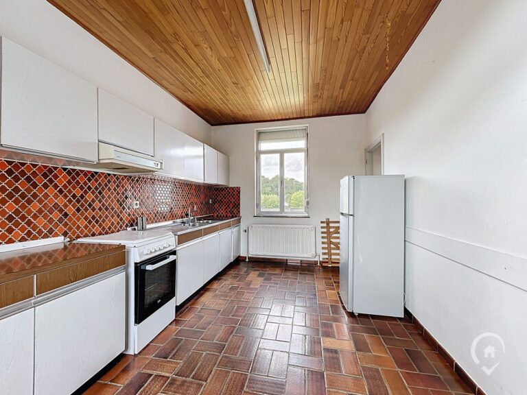 Condrogest - SOUS OPTION !!! Maison 2 chambres + terrain à bâtir à vendre à Ciney