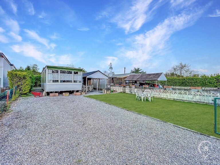 Condrogest - Caravane résidentielle à vendre à Hastière