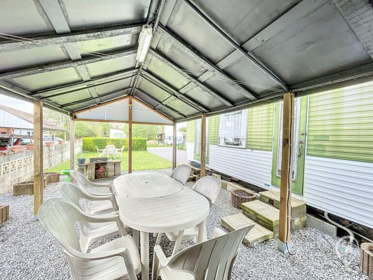 Condrogest - Caravane résidentielle à vendre à Hastière