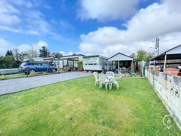 Condrogest - Caravane résidentielle à vendre à Hastière