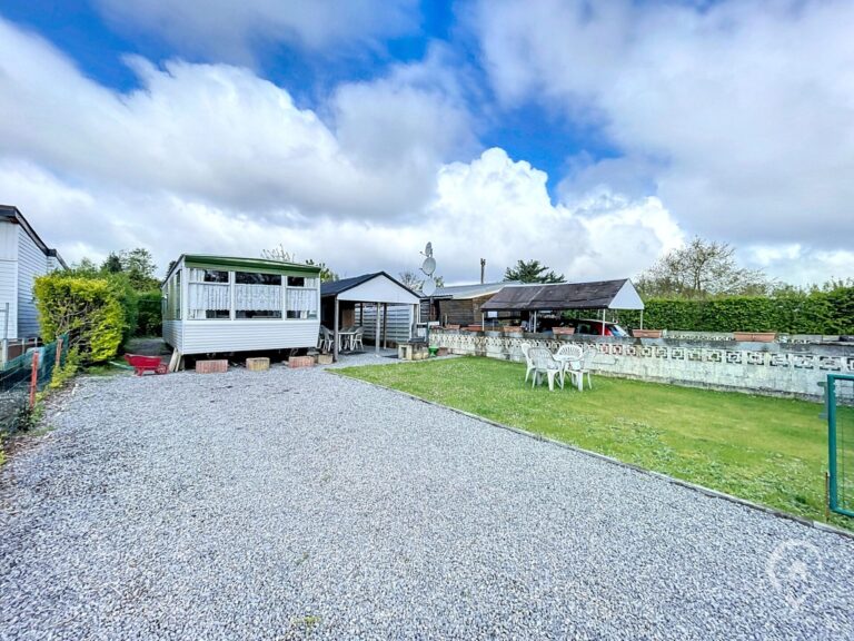 Condrogest - Caravane résidentielle à vendre à Hastière