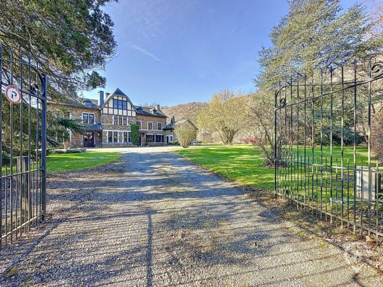 Condrogest - VENDU !!! Superbe propriété de charme, 8 chambres, à vendre à Aywaille