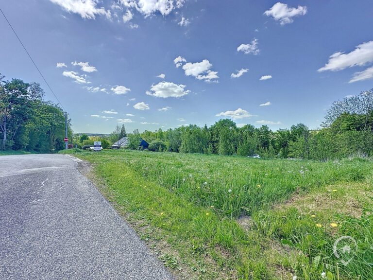 Condrogest - Terrain constructible à vendre