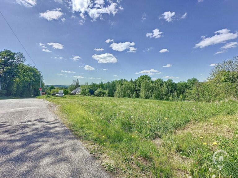 Condrogest - Terrain constructible à vendre