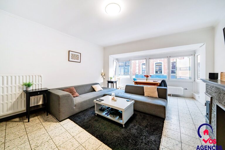 Condrogest - Immeuble mixte à vendre au centre de Ciney