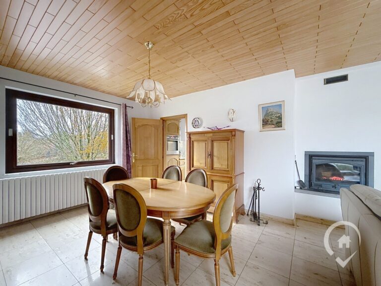 Condrogest - Belle maison à vendre avec jardin