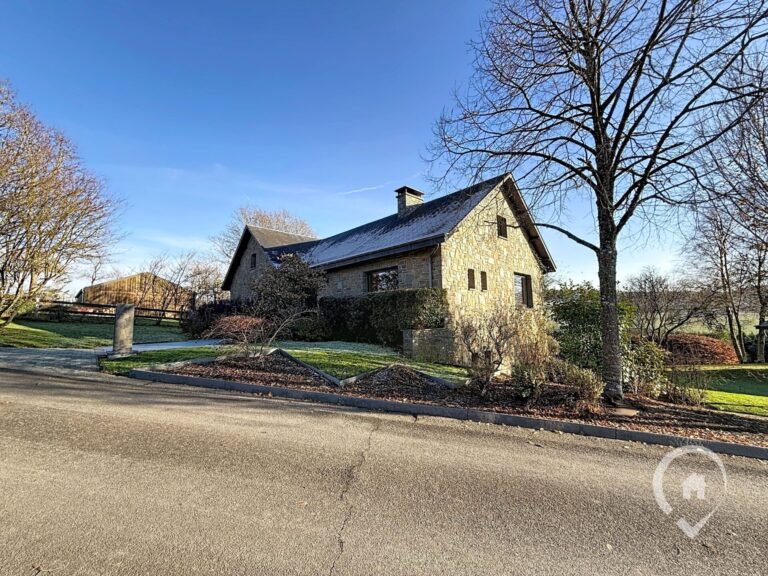 Condrogest - Belle maison à vendre avec jardin