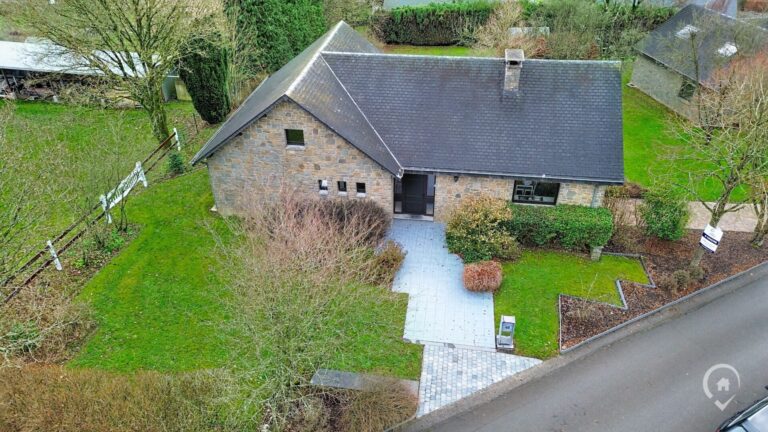 Condrogest - Belle maison à vendre avec jardin