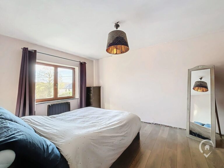 Condrogest - SOUS OPTION !!! Belle maison située à Erpent