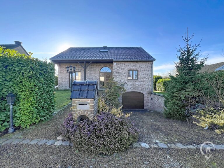 Condrogest - SOUS OPTION !!! Villa 4 chambres à vendre à Haversin