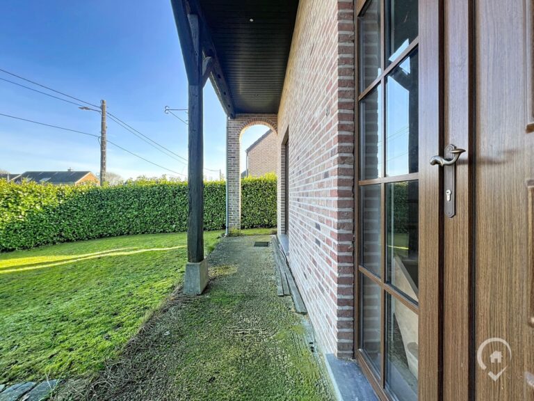 Condrogest - SOUS OPTION !!! Villa 4 chambres à vendre à Haversin