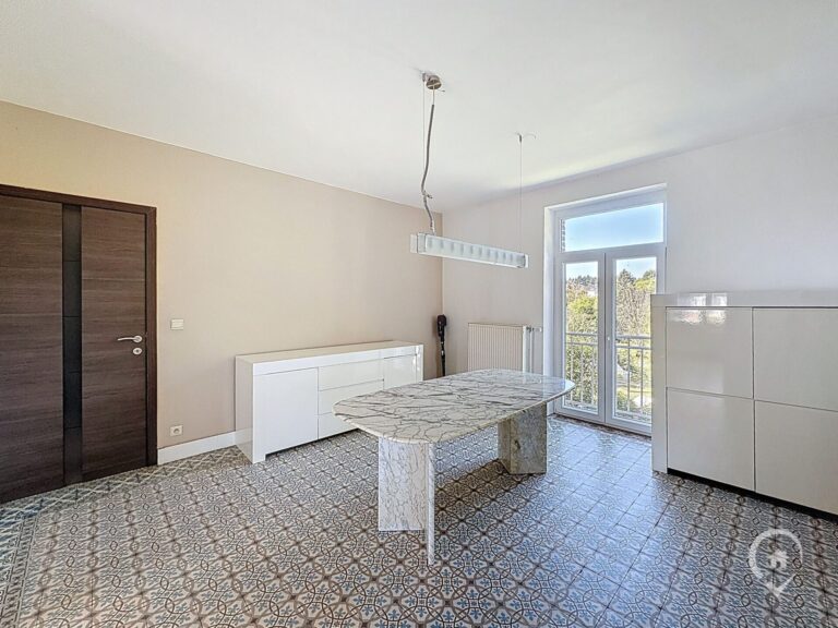 Condrogest - Immeuble de rapport (3 unités) en ordre urbanistique