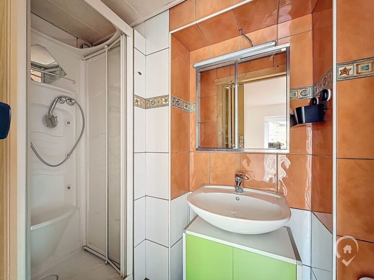 Condrogest - Immeuble de rapport (3 unités) en ordre urbanistique