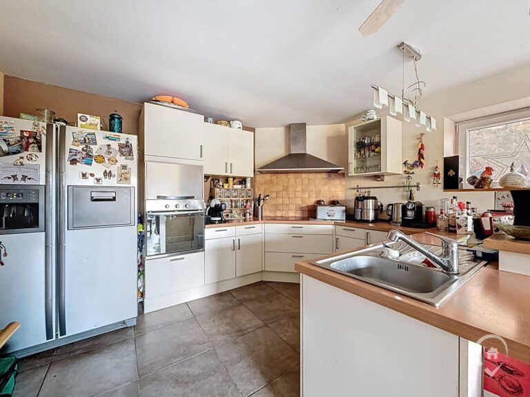 Condrogest - Immeuble de rapport (3 unités) en ordre urbanistique