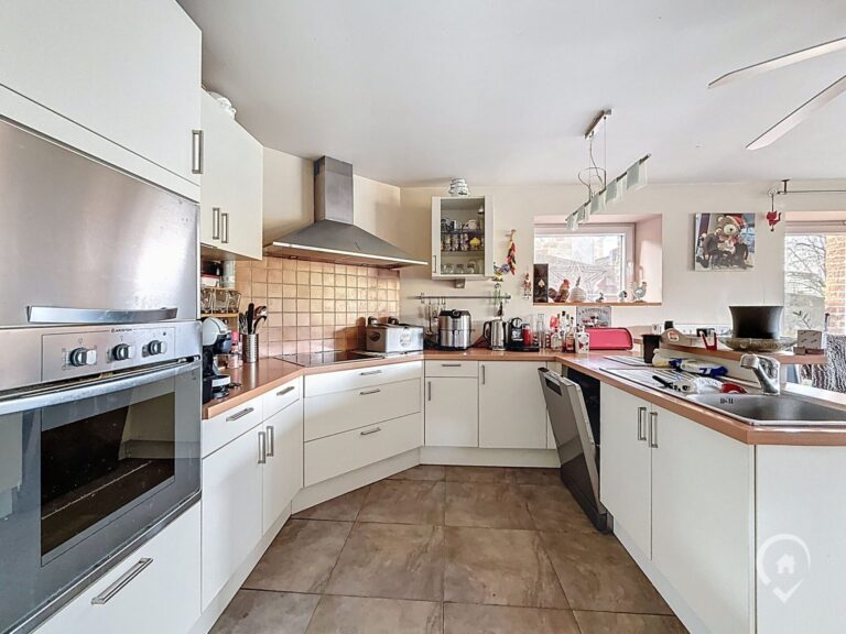 Condrogest - Immeuble de rapport (3 unités) en ordre urbanistique