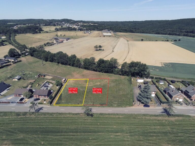 Condrogest - Terrain constructible de 10,71 ares à vendre à Hastière