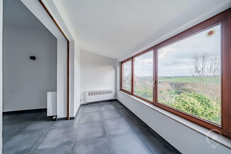 Condrogest - SOUS OPTION !!! Maison 4 chambres avec garage à vendre à Aisemont