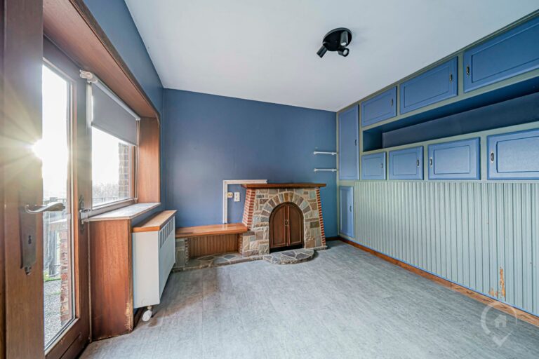 Condrogest - SOUS OPTION !!! Maison 4 chambres avec garage à vendre à Aisemont