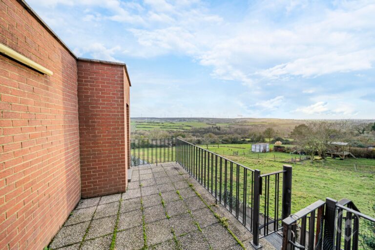 Condrogest - SOUS OPTION !!! Maison 4 chambres avec garage à vendre à Aisemont
