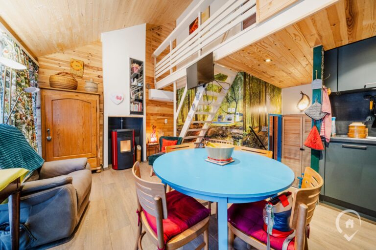 Condrogest - Bungalow à vendre à Hastière