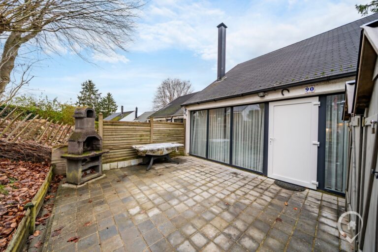 Condrogest - Bungalow 2 chambres à vendre à Hastière