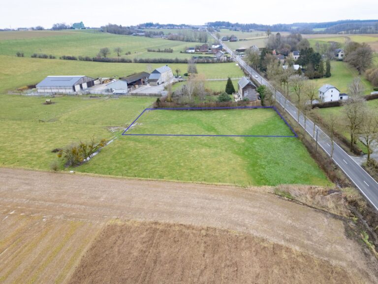Condrogest - Beau terrain à bâtir de 25 ares à Hamois