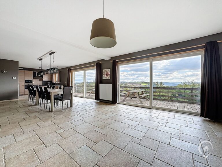 Condrogest - Villa 7 chambres à vendre à Inzemont - Hastière