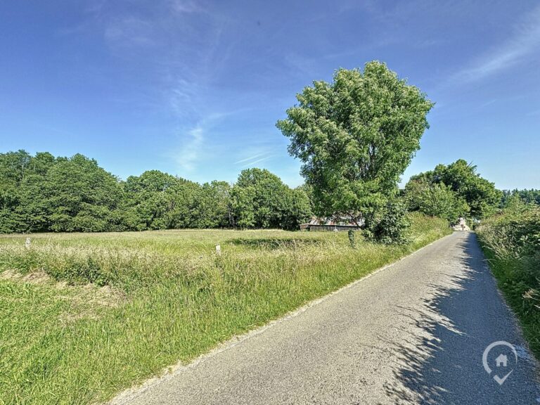 Condrogest - Terrain à bâtir de 19 ares à vendre à Durnal