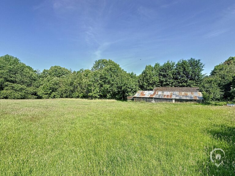 Condrogest - Terrain à bâtir de 21 ares à vendre à Durnal