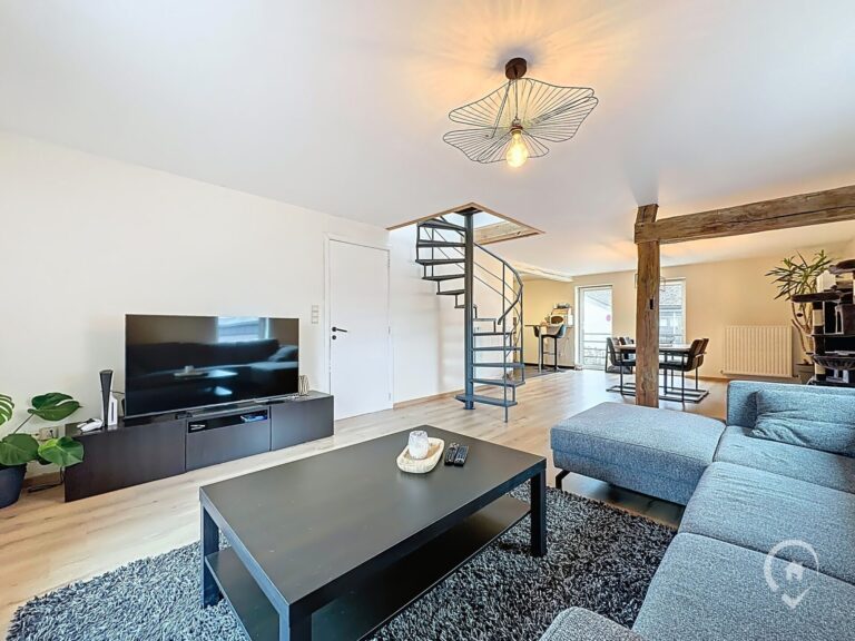 Condrogest - Appartement duplex 2 chambres à vendre à Somme-Leuze