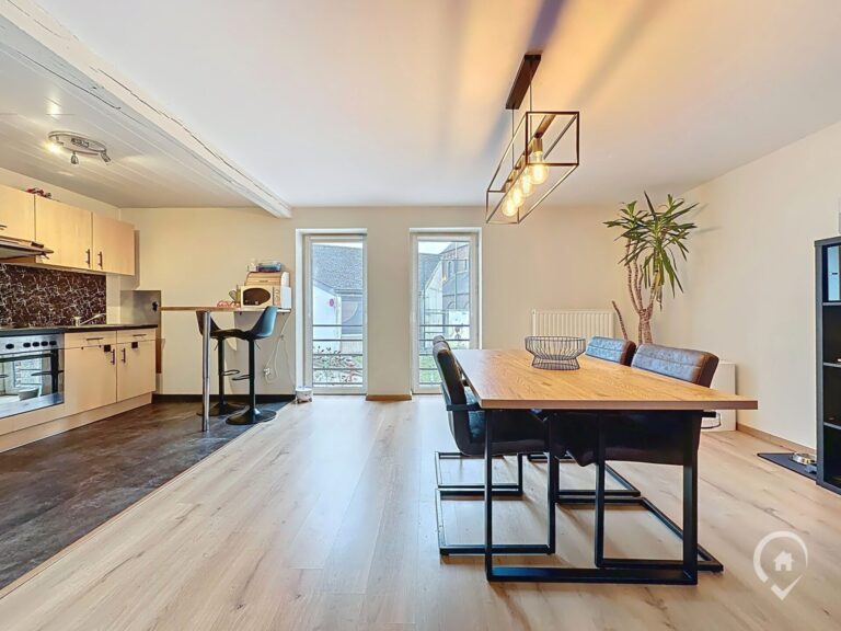 Condrogest - Appartement duplex 2 chambres à vendre à Somme-Leuze